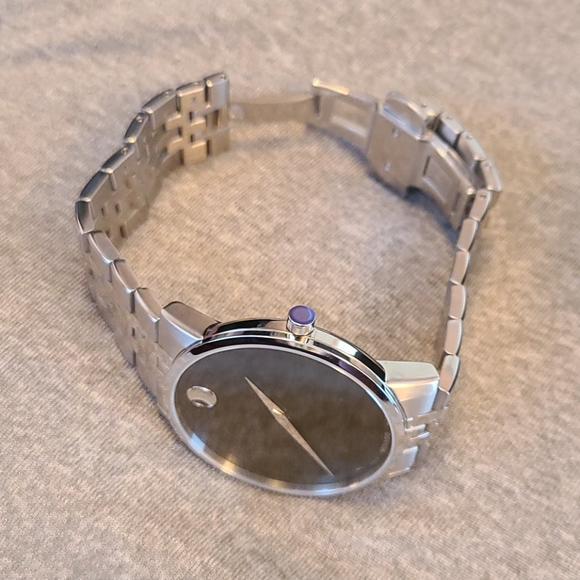 🔥Movado watch🔥 - Picture 7 of 9